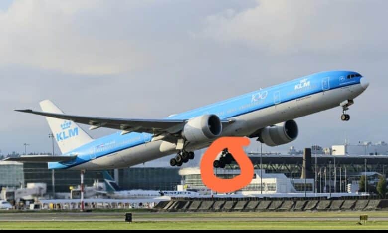 وصول صبي من كينيا إلى هولندا معلقا بعجلات الطائرة