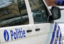 اعتقال أم عربية وصديقها في بلجيكا بسبب وفاة طفل صغير