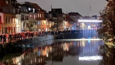 سقوط طفل في قناة مائية في مهرجان الأضواء في مدينة جنت