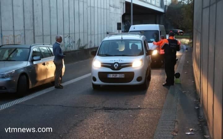 احتجاز طبيب وممرضة في نقطة تفتيش للشرطة البلجيكية