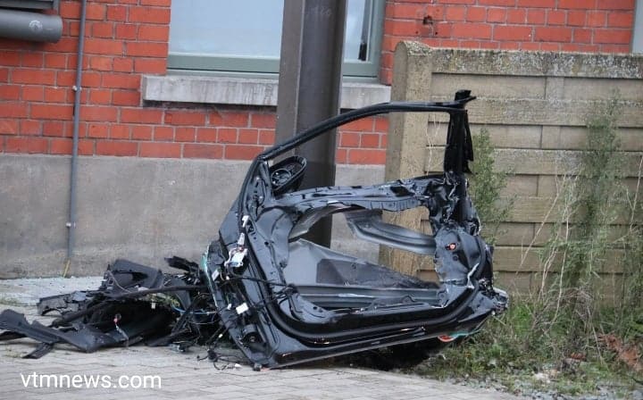 الراكبين لم يدفعو الأجرة لسائق سيارة التاكسي