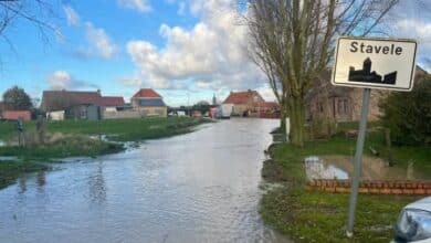 مياه الأمطار تغمر مدن في مقاطعة فلاندرن الغربية