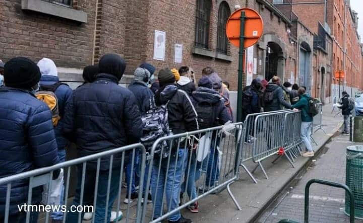 مدينة بروكسل تقوم بإستئجار أماكن استقبال لطالبي اللجوء بسبب البرد الشديد