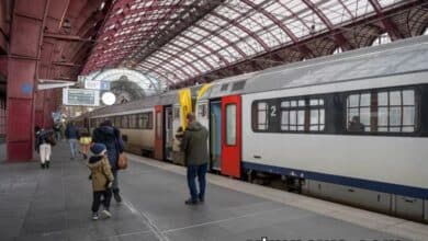 شركة القطارات في بلجيكا تسمح للاجئين الأوكرانيين بركوب القطار مجانًا اليوم