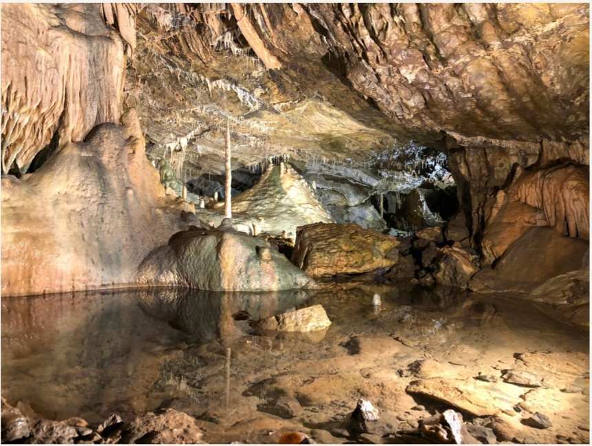 the caves of Hotton