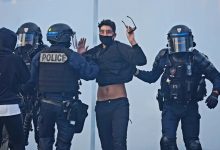 French high school students protesting